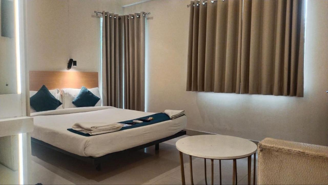 Hotel Mayfair Tower Kolkata Eksteriør bilde