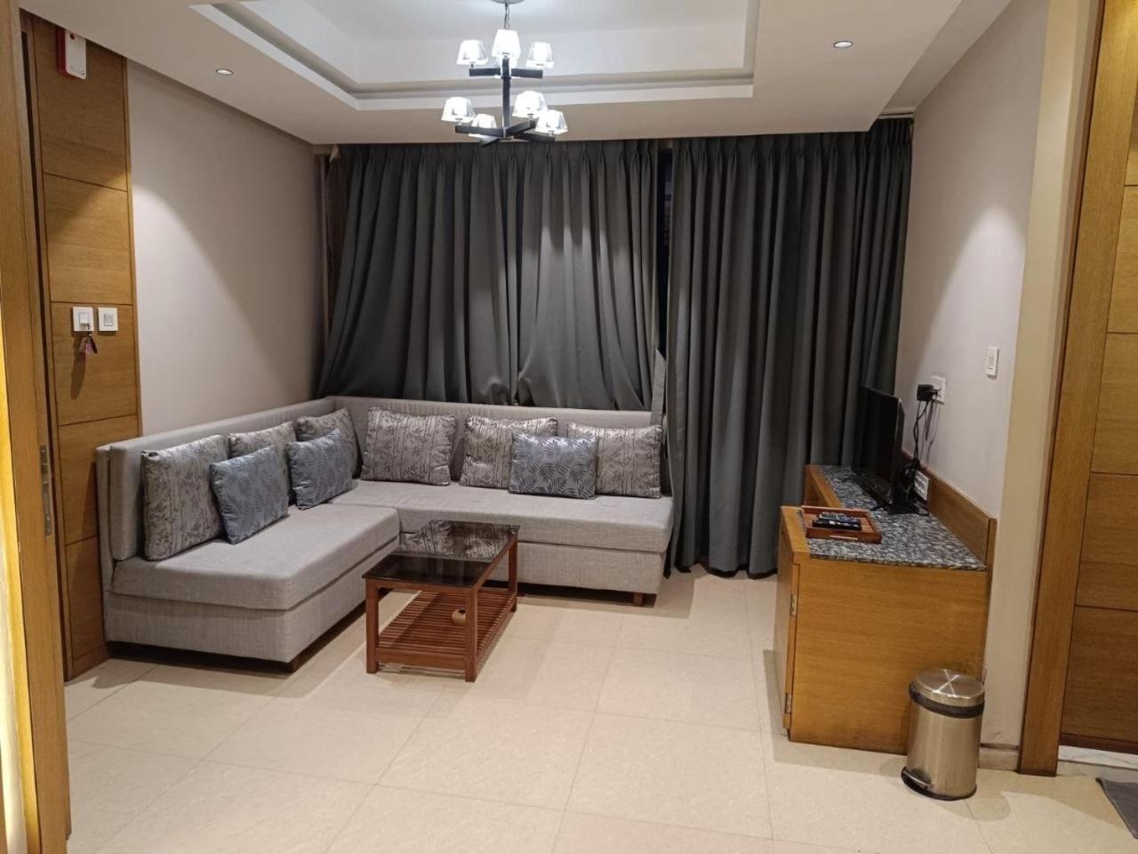 Hotel Mayfair Tower Kolkata Eksteriør bilde
